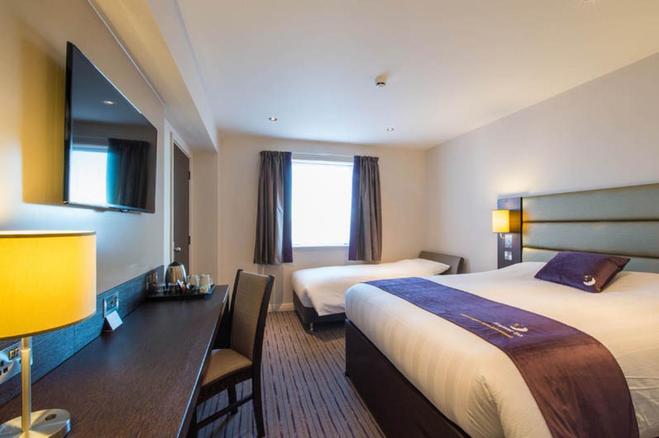 Premier Inn London Tottenham Hale Exterior photo