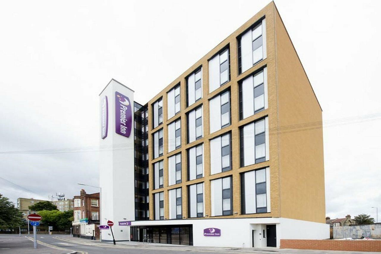 Premier Inn London Tottenham Hale Exterior photo